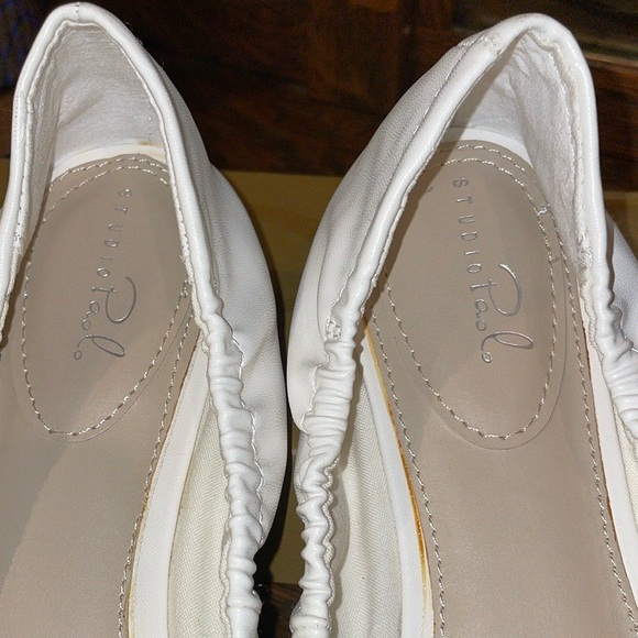 Studio Paolo Ladies 9M White & Turquoise slip-on slippers NEW in BOX - Picture 14 of 16